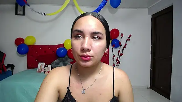Snapshot of Maylin_horny19 chatting on 06-19-26, 03:12 Maylin horny19 online show from 06-19-26, 03:12