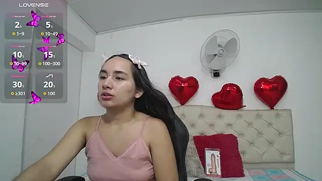 Maylin horny19 online show from 10-09-25, 07:25