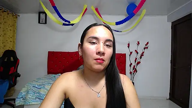 Snapshot of Maylin_horny19 chatting on 06-25-26, 03:04 Maylin horny19 online show from 06-25-26, 03:04