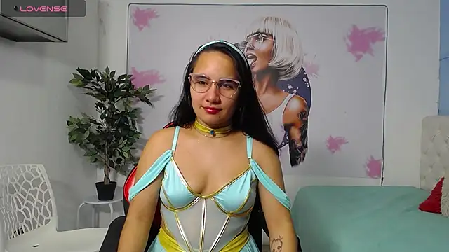 Maylin horny19 online show from 04-16-26, 09:39