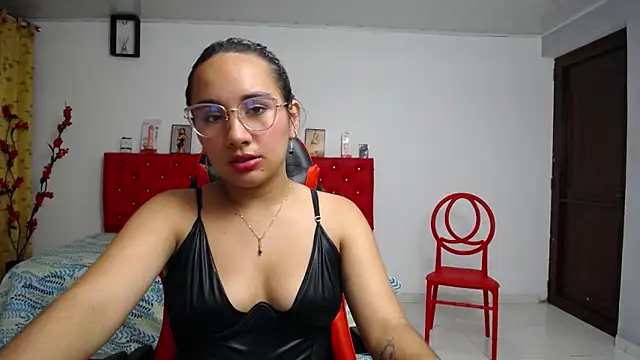 Maylin horny19 online show from 04-06-26, 04:46