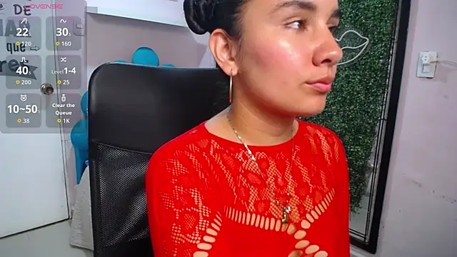 Maylin horny19 online show from 09-18-25, 07:28