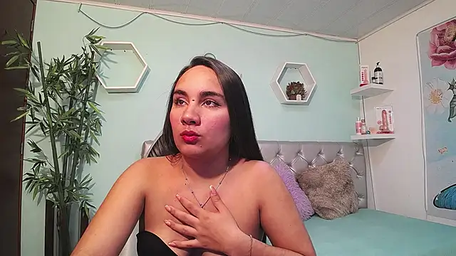 Snapshot of Maylin_horny19 chatting on 07-04-26, 03:57 Maylin horny19 online show from 07-04-26, 03:57