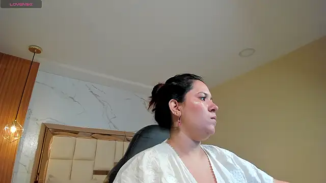 zoes milee online show from 03-19-26, 11:43