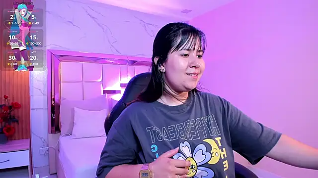 zoes milee online show from 11-12-25, 10:41