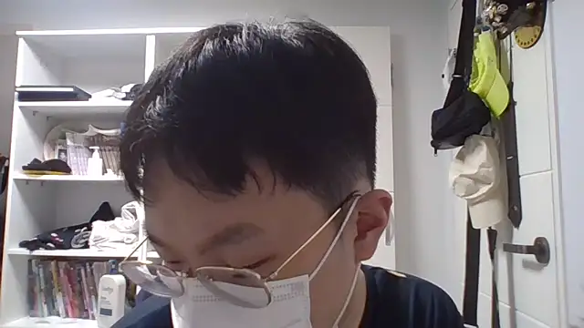 Snapshot of chaycer chatting on 03-01-25, 04:44 chaycer online show from 03-01-25, 04:44