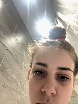 VioletxBlue online show from 10-30-25, 11:34