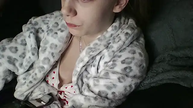 VioletxBlue online show from 01-13-26, 09:30