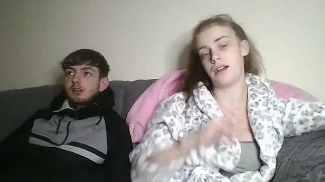 VioletxBlue online show from 01-10-26, 11:11