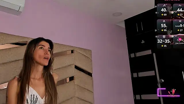 RubiSharqui  online show from 11-20-25, 12:17