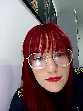 Snapshot of SussanHottye1_ chatting on 02-25-25, 10:04 SussanHottye1 online show from 02-25-25, 10:04