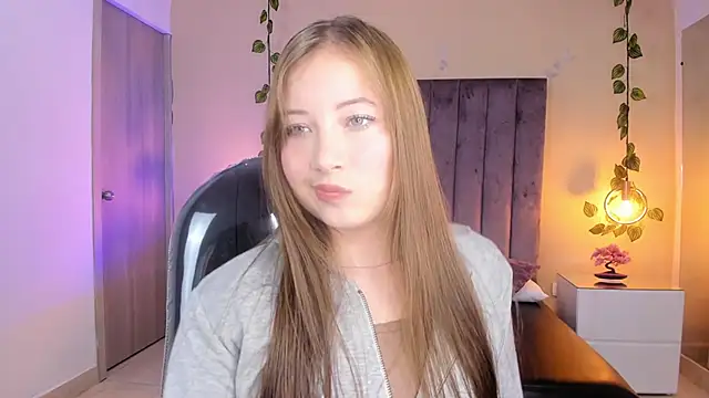 Dahlia Rousse online show from 11-10-25, 05:45