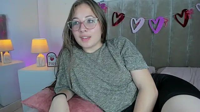 Dahlia Rousse online show from 03-23-25, 01:20