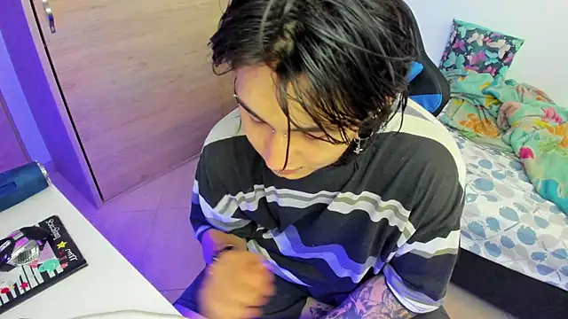 adam wick online show from 01-12-25, 05:01