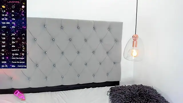 Cristal Bons online show from 03-20-25, 09:13