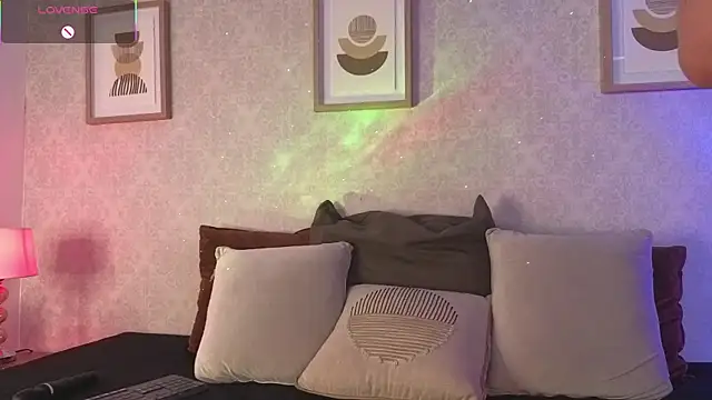 Veronica simons online show from 10-27-25, 08:54