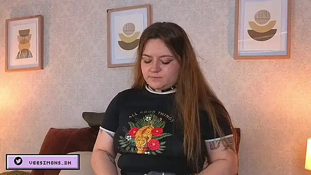 Veronica simons online show from 04-27-26, 08:51