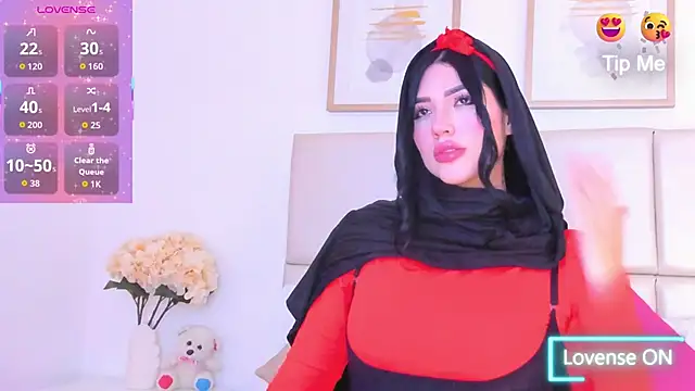 taylorsmiiith  online show from 03-24-26, 07:25