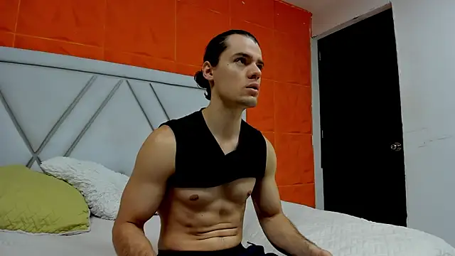 Snapshot of maxi_styles chatting on 02-26-26, 11:32 maxi styles online show from 02-26-26, 11:32