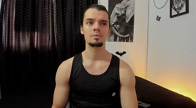 Snapshot of maxi_styles chatting on 02-23-25, 02:25 maxi styles online show from 02-23-25, 02:25