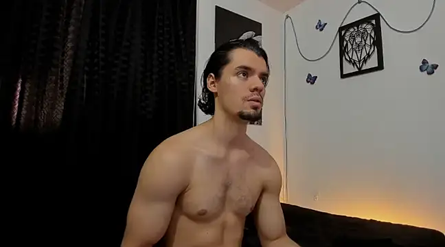 Snapshot of maxi_styles chatting on 01-31-25, 09:16 maxi styles online show from 01-31-25, 09:16