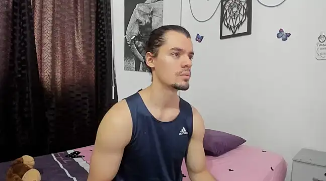 Snapshot of maxi_styles chatting on 03-22-25, 06:58 maxi styles online show from 03-22-25, 06:58