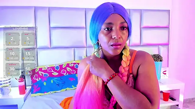 LovelyNickii online show from 09-10-25, 12:37