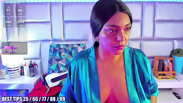 LovelyNickii online show from 02-22-26, 01:02