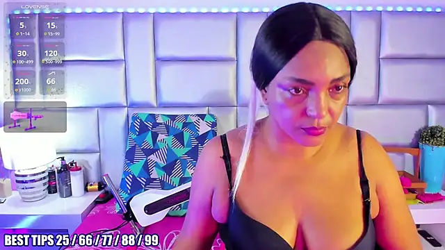 LovelyNickii online show from 02-20-26, 12:51