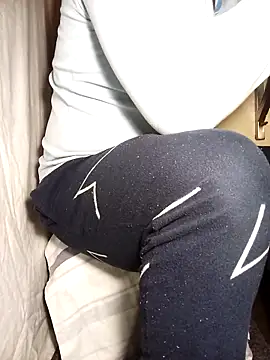 Dube501 online show from 10-15-25, 04:37