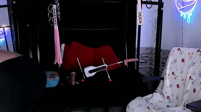 amyswallow7 online show from 02-07-25, 09:04