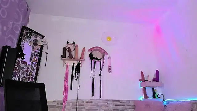 amyswallow7 online show from 02-22-26, 01:52