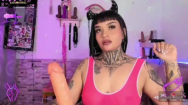 amyswallow7 online show from 03-12-26, 12:49