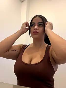 Snapshot of AlynAllen chatting on 10-12-25, 12:39 AlynAllen online show from 10-12-25, 12:39