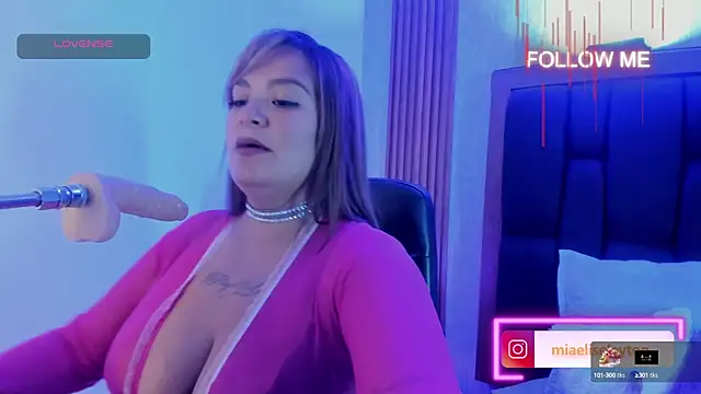 Elise-Leyton online show from 09-16-25, 02:07