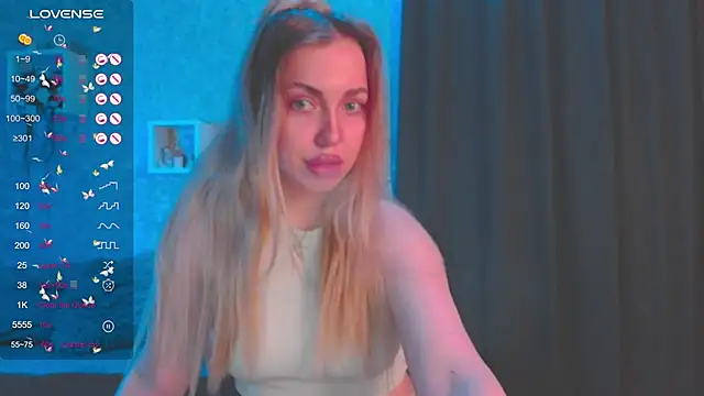 Snapshot of Mika_Rayy chatting on 01-23-25, 07:07 Mika Rayy online show from 01-23-25, 07:07