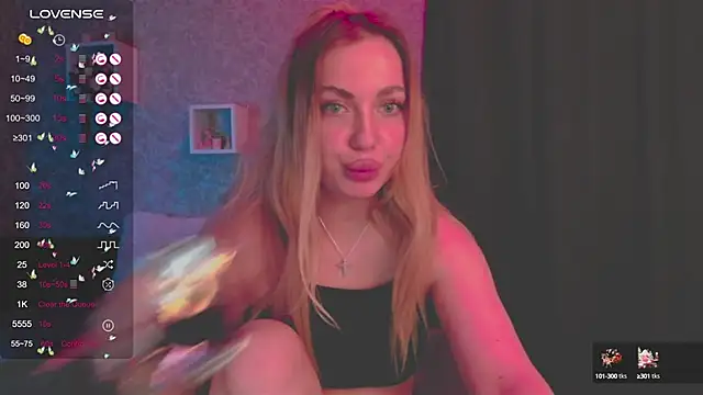 Snapshot of Mika_Rayy chatting on 01-26-25, 08:23 Mika Rayy online show from 01-26-25, 08:23