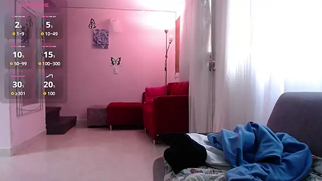 Katalina Rosee online show from 10-30-25, 09:01