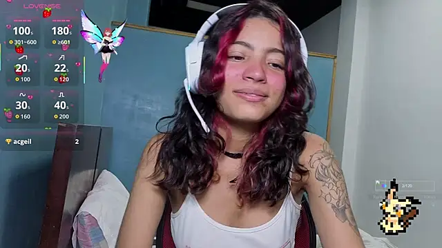 Snapshot of Lovelyamyy chatting on 09-13-25, 03:06 Lovelyamyy online show from 09-13-25, 03:06