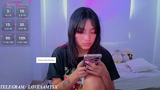 Lovelyamyy online show from 04-15-26, 07:58