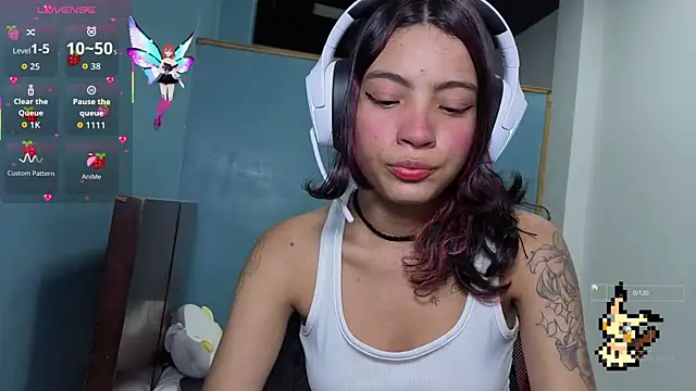 Snapshot of Lovelyamyy chatting on 09-22-25, 06:47 Lovelyamyy online show from 09-22-25, 06:47