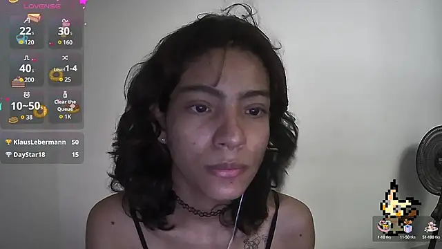Snapshot of Lovelyamyy chatting on 03-16-25, 06:23 Lovelyamyy online show from 03-16-25, 06:23