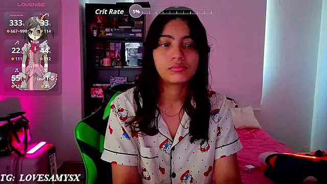 Snapshot of Lovelyamyy chatting on 06-19-26, 02:23 Lovelyamyy online show from 06-19-26, 02:23