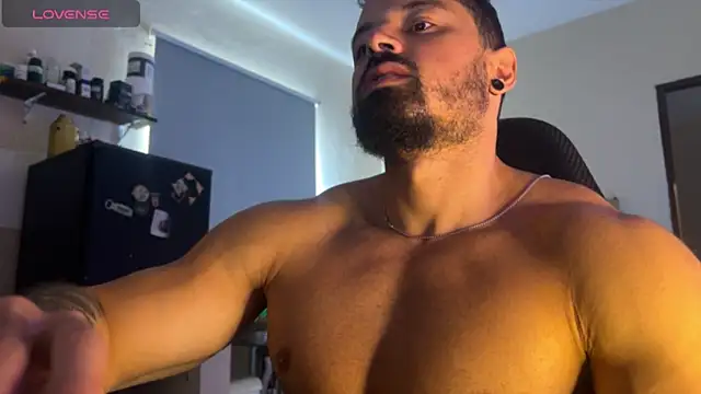 Lucasfit24 online show from 01-14-26, 03:04