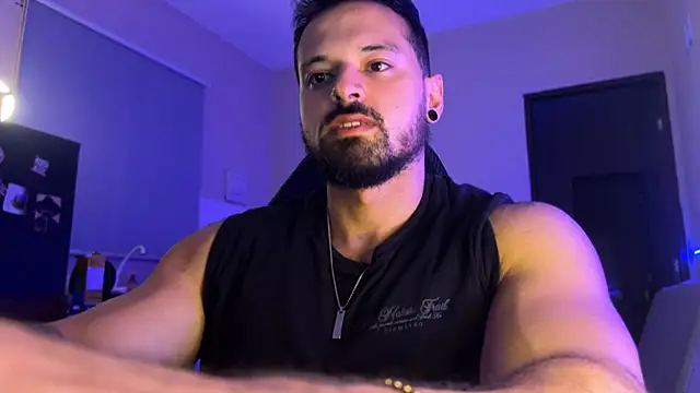 Lucasfit24 online show from 11-24-25, 12:21