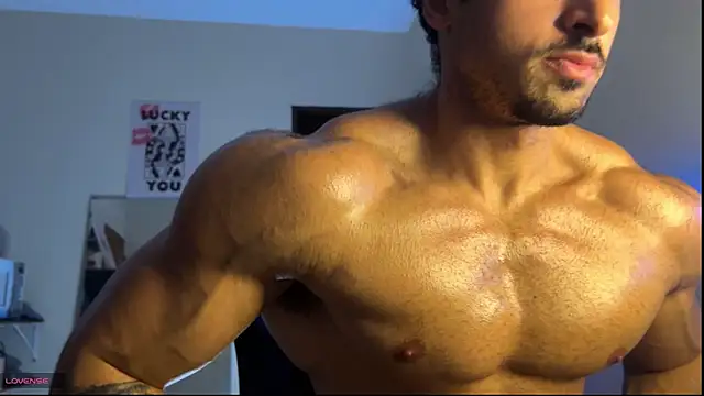 Lucasfit24 online show from 05-18-26, 03:17