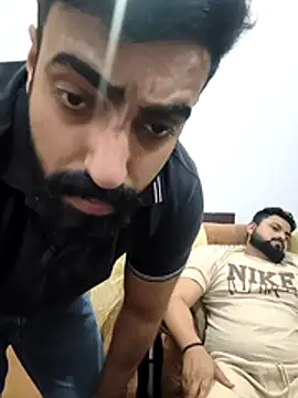 vaibhavchugh38 online show from 03-08-26, 11:46