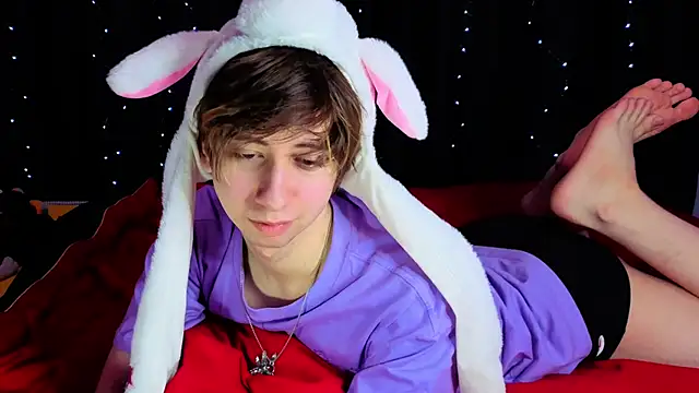 Timothy Fox online show from 10-16-25, 03:04