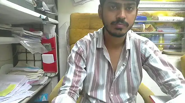 cute modell online show from 02-07-25, 10:50