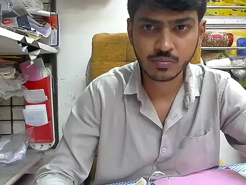 cute modell online show from 09-15-25, 01:00